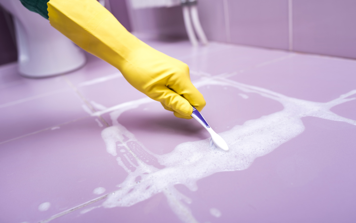 BudgetFriendly Ways to Clean Floor Tiles Zameen Blog