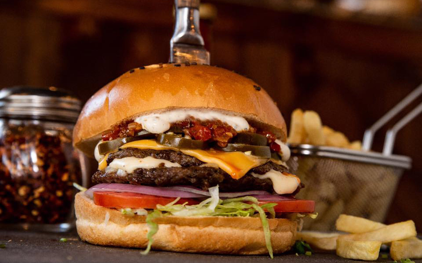 7 Burger Joints in Islamabad You Must Visit! Zameen Blog