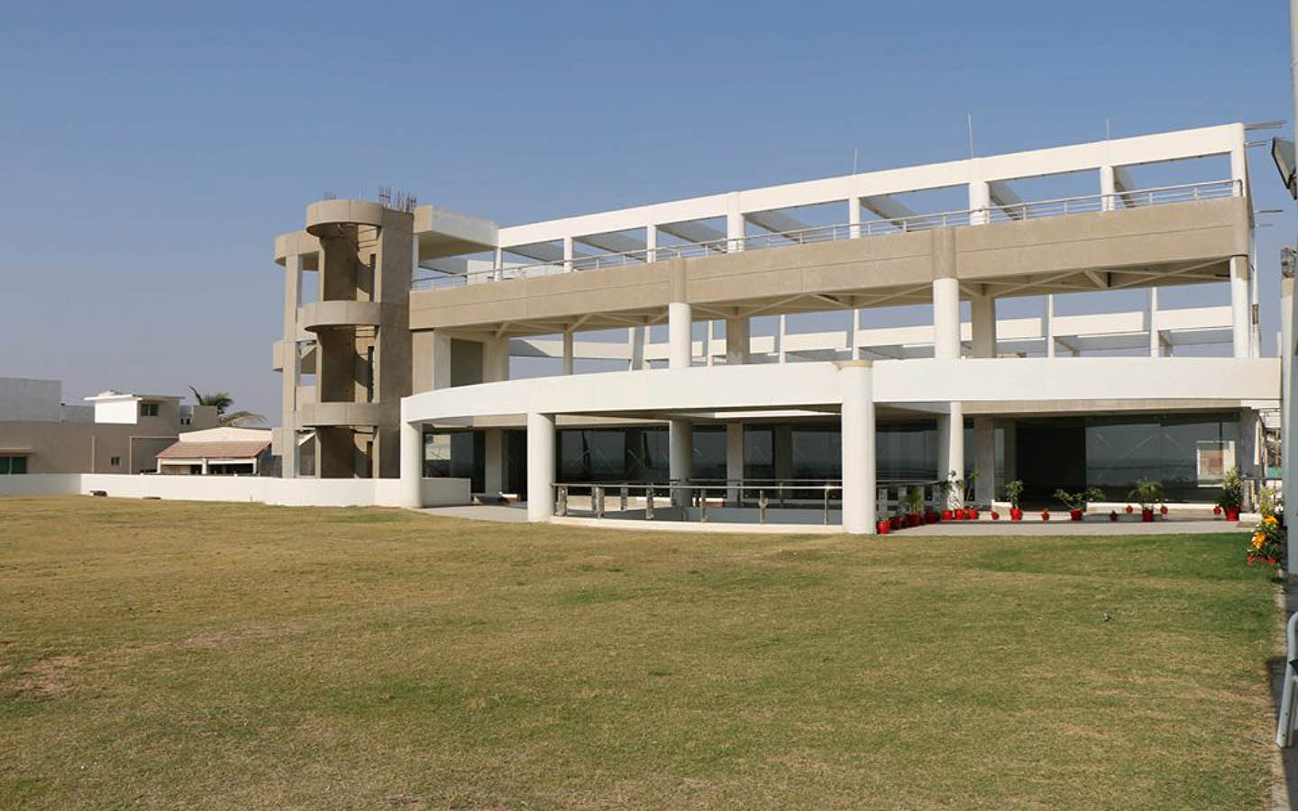 Best Swimming Pools in Karachi Zameen Blog