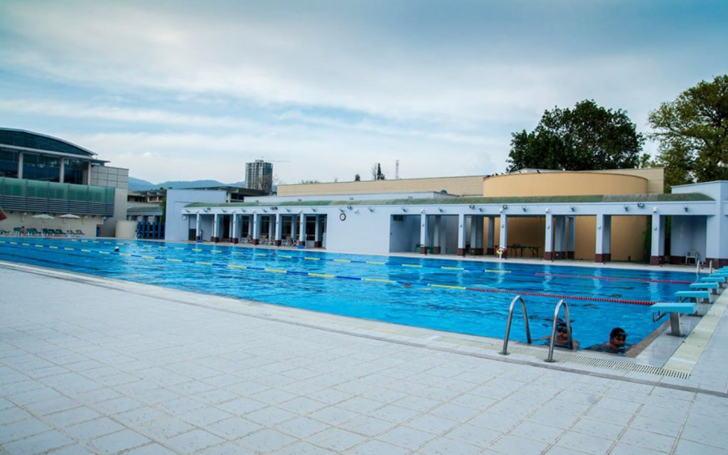 Best Swimming Pools in Islamabad Locations, Timings & More Zameen Blog