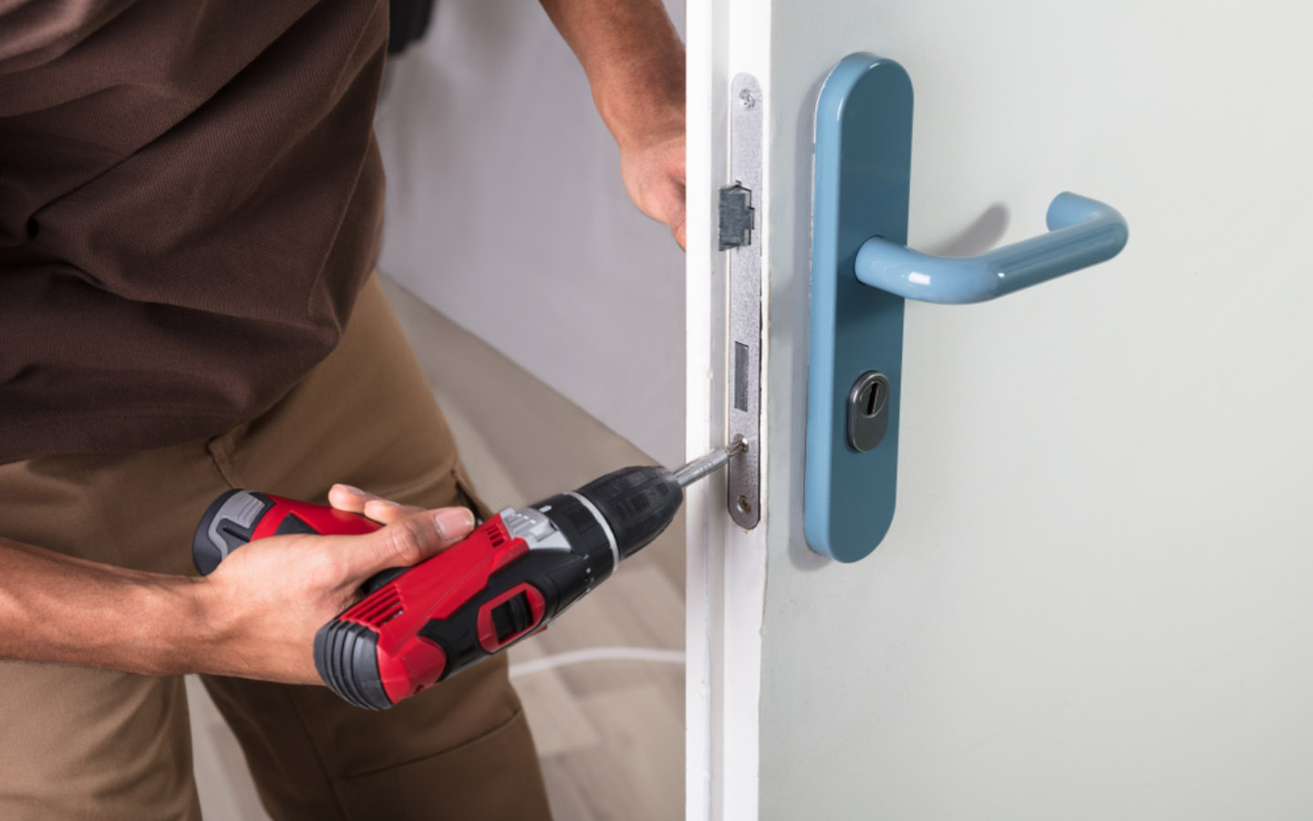 How to Stay Safe in an Apartment Building Zameen Blog