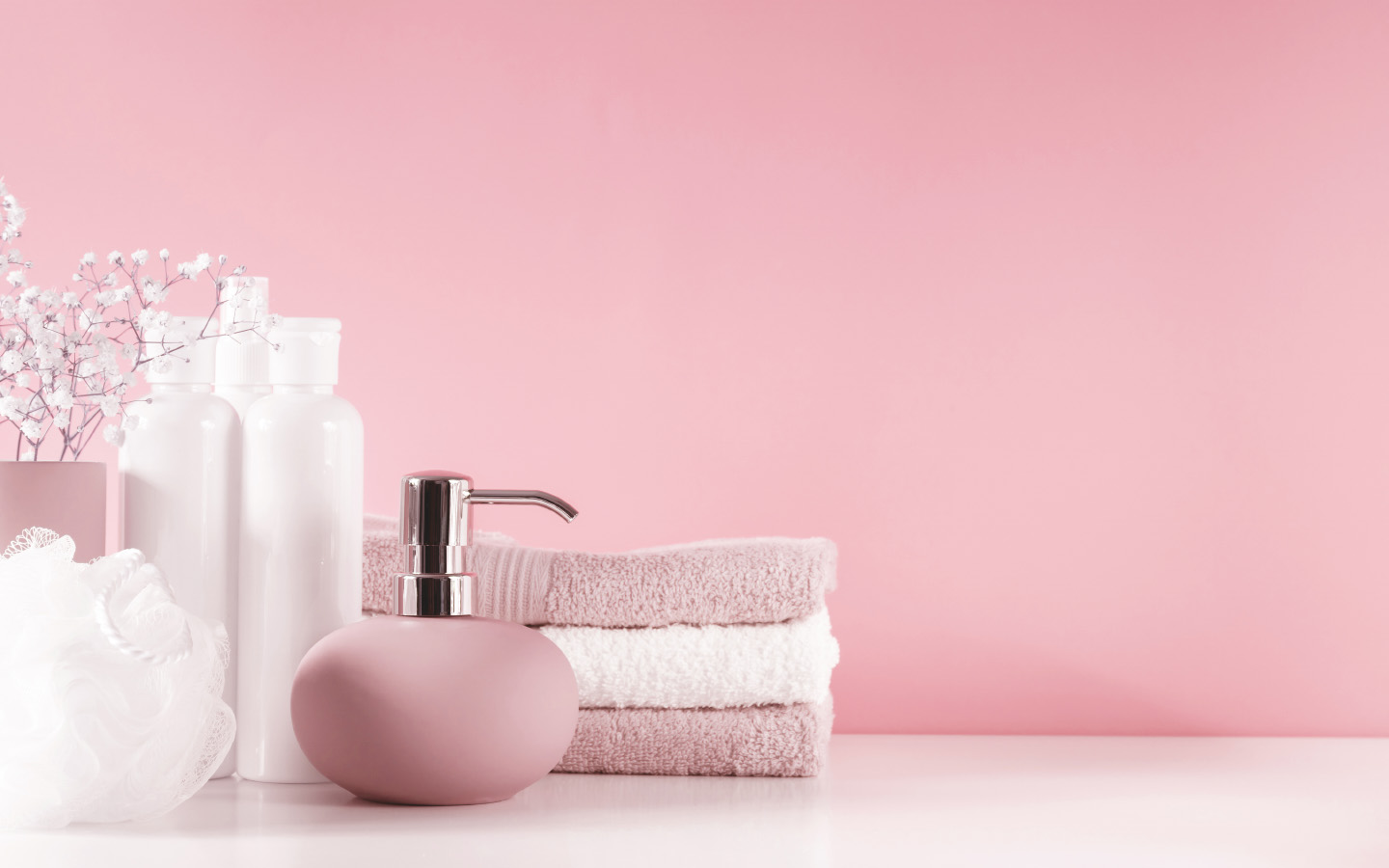 Ways to Make your Bathroom look Bigger Zameen Blog