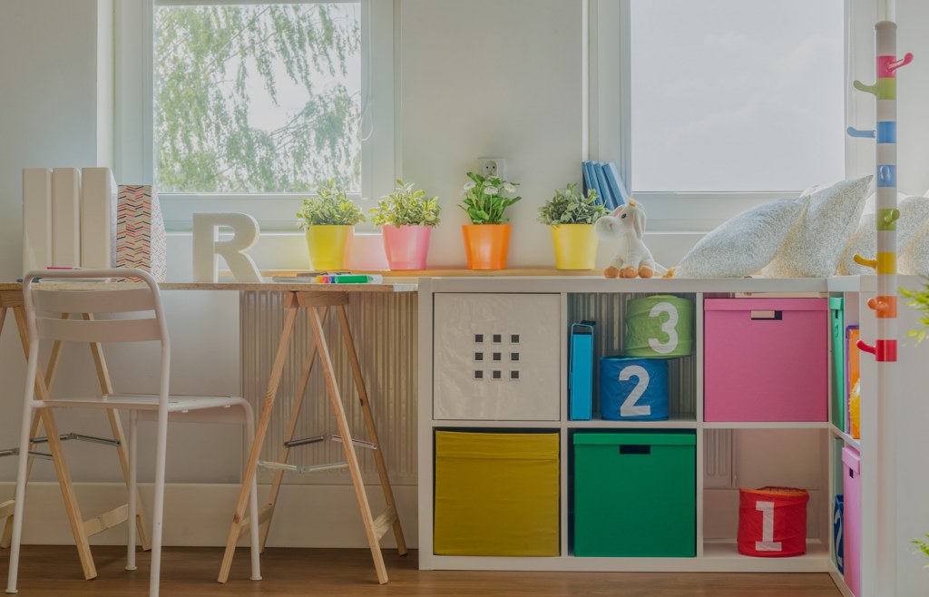 Give a neat and tidy look to your study room with cabinets and shelves