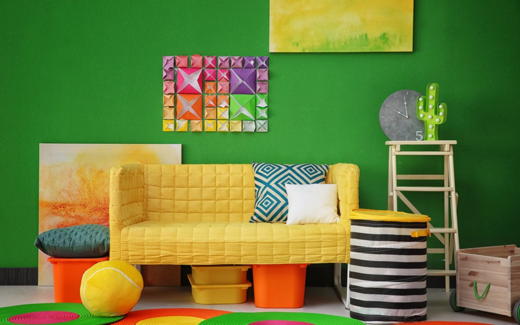 Choose Colourful Textile and Decor for Spring