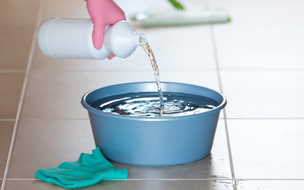Best Uses for Household Bleach in Disinfecting Your Home Zameen Blog