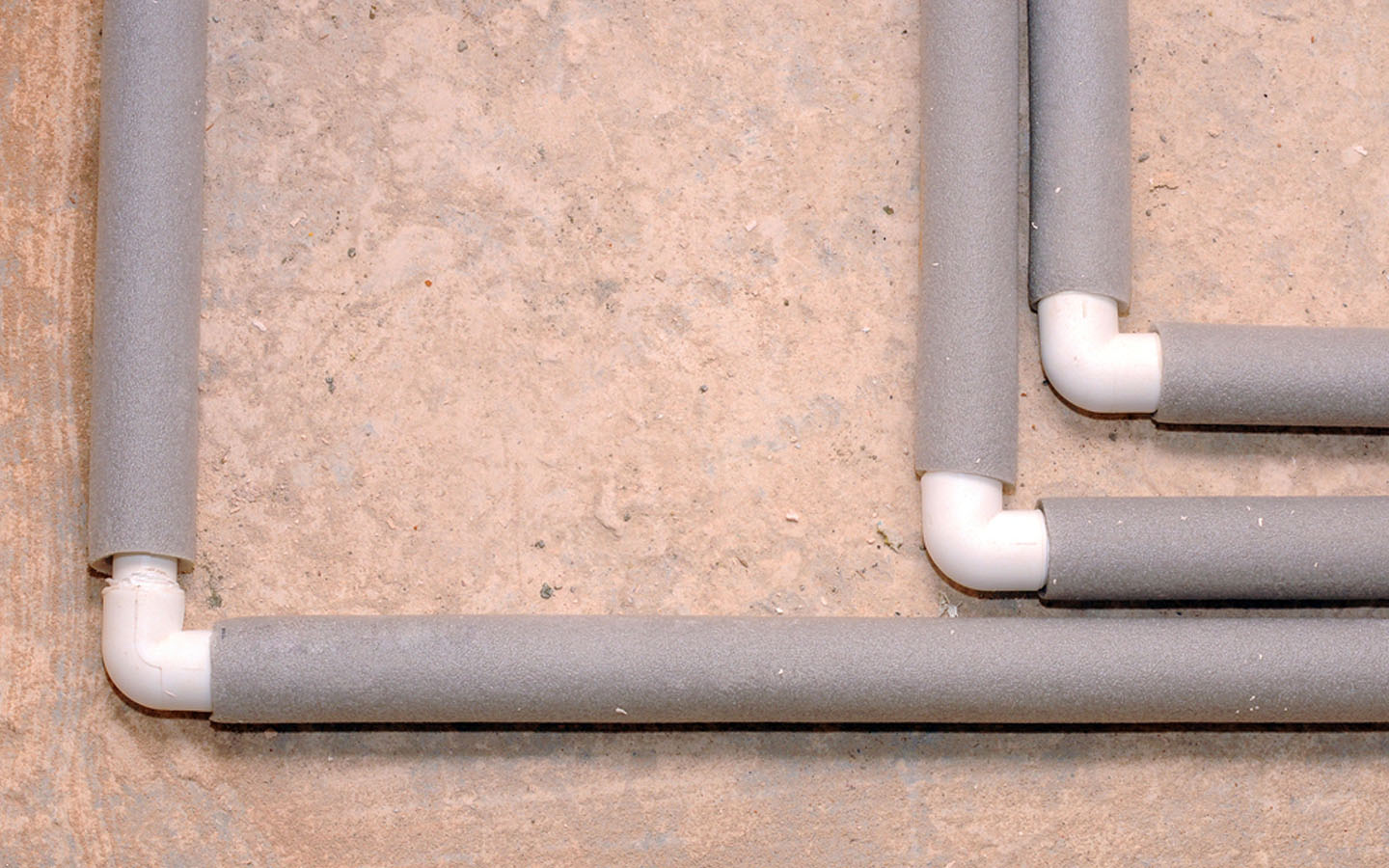 Ways to Keep Your Water Tank Cool During Summer Zameen Blog