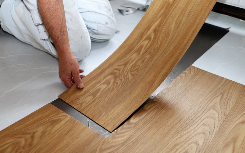 vinyl flooring can be easily installed using glue