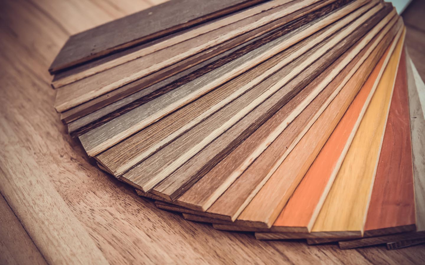 Hardwood vs Softwood Flooring Pros and Cons Zameen Blog