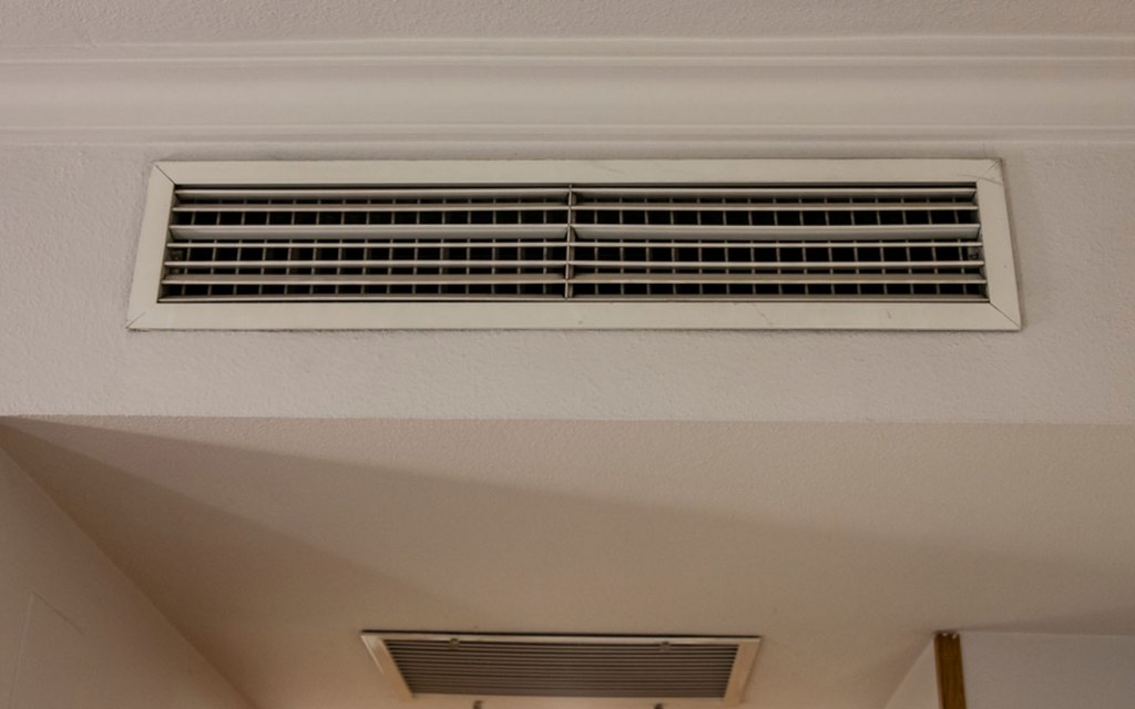 Cost of investing in a central air conditioning system in Pakistan