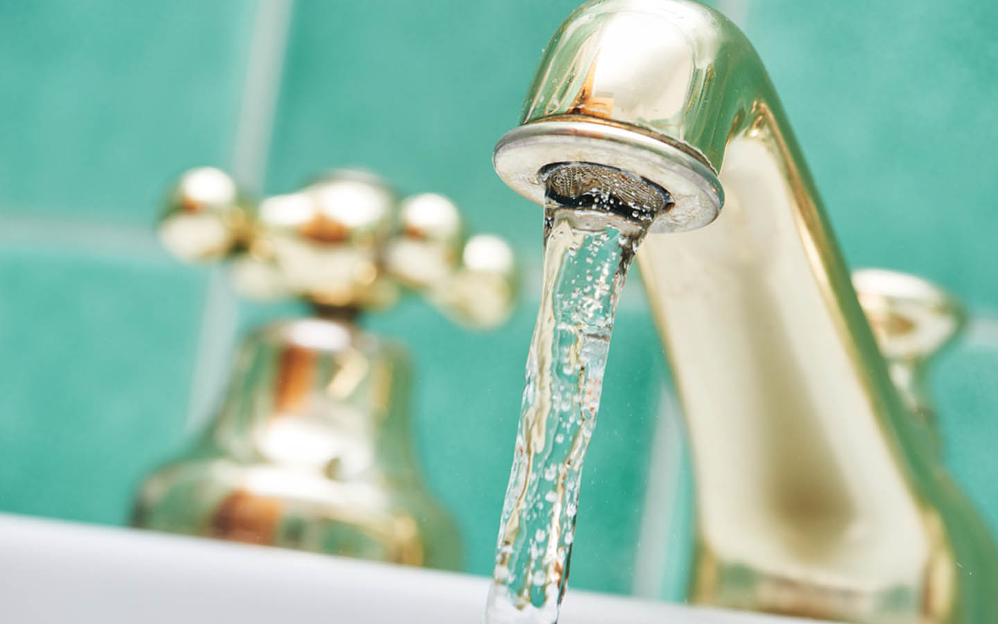 StepByStep Guide on How to Fix Leaky Faucets Zameen Blog