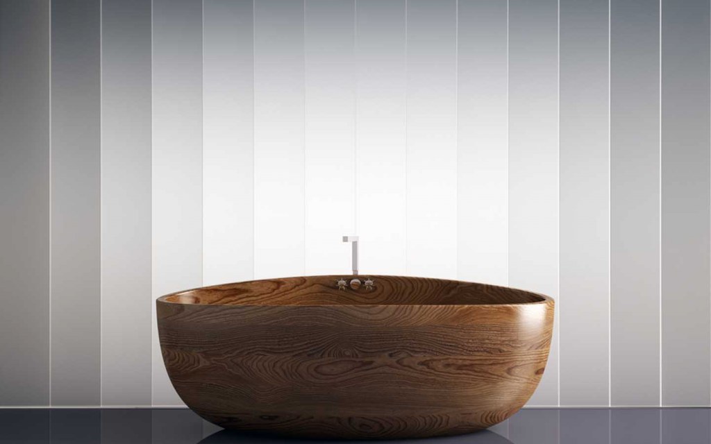 place a wooden bathtub