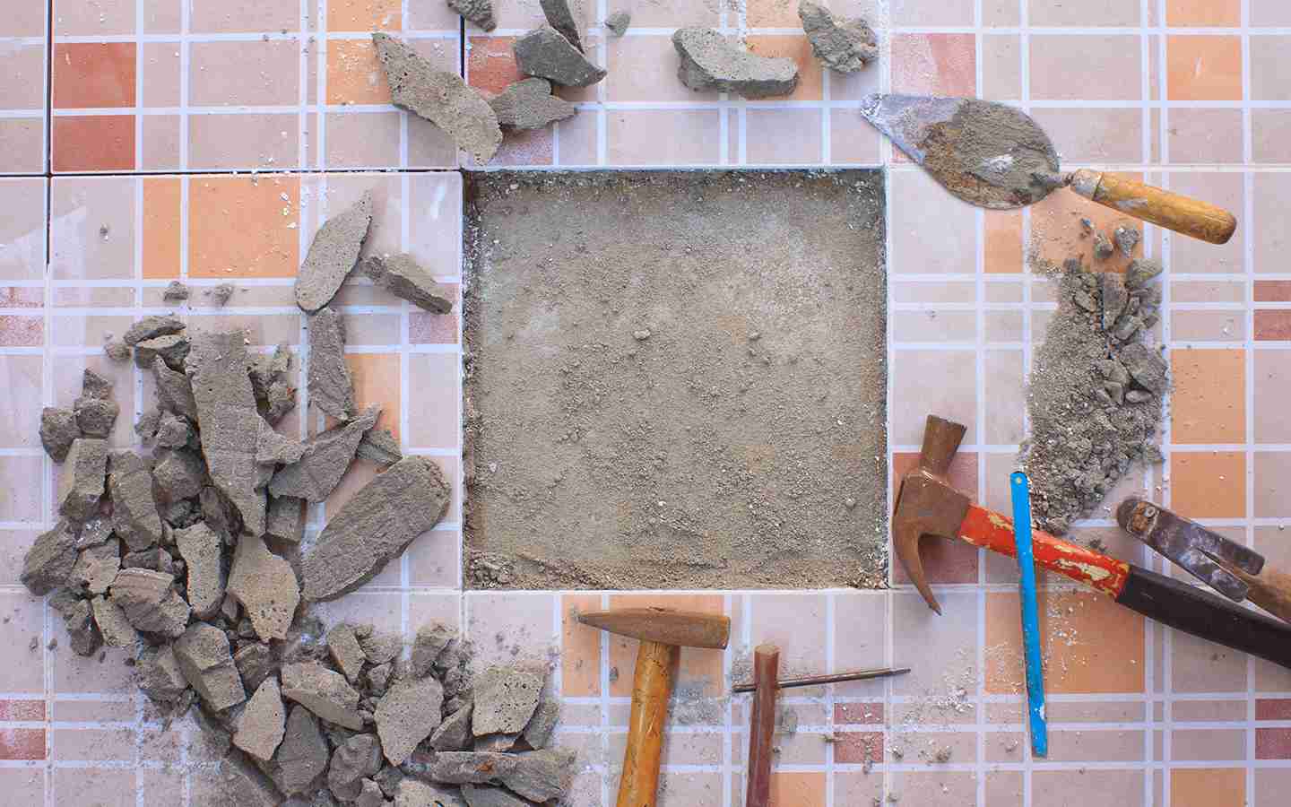How to Remove & Replace a Broken Tile? | Zameen Blog