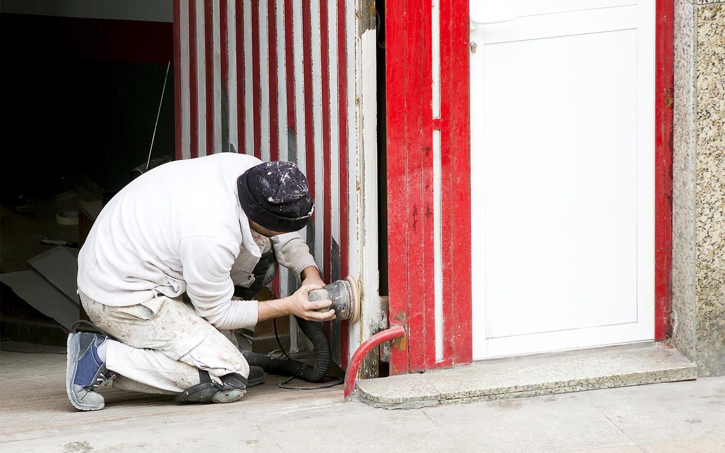 Painting A Front Door Supplies, Preparation And Process Zameen Blog