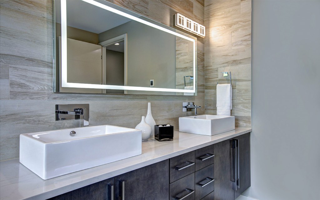 use vanity lights in your bathroom