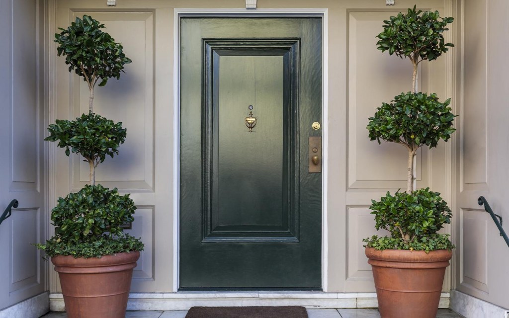 how to paint your front door