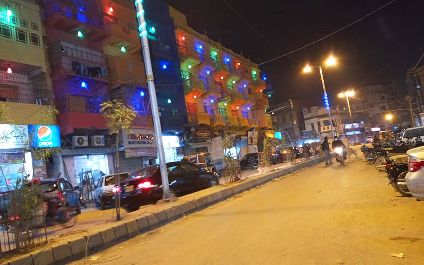 Burns Road, Karachi History, Food Attractions & More! Zameen Blog