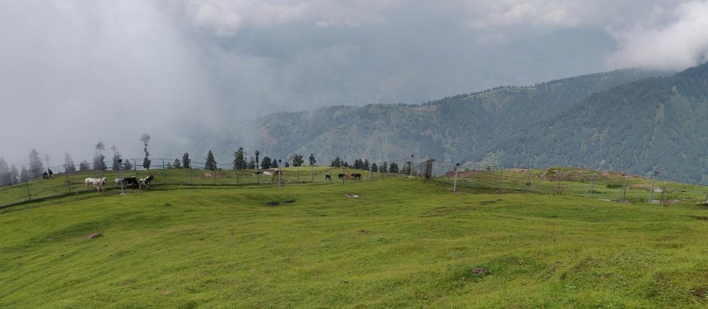 A Guide To Visiting Pir Chinasi In Azad Kashmir Zameen Blog