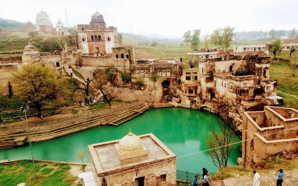 Trail  Katas Raj Temples in Potohar Plateau  via Al Beruni Radius