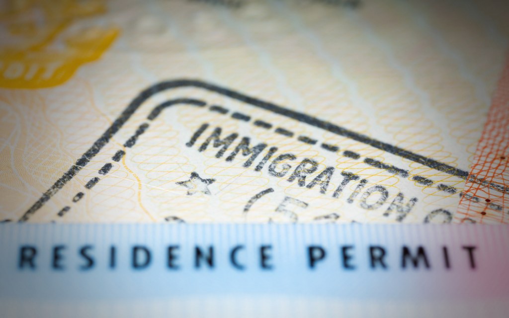 benefits of residence permit