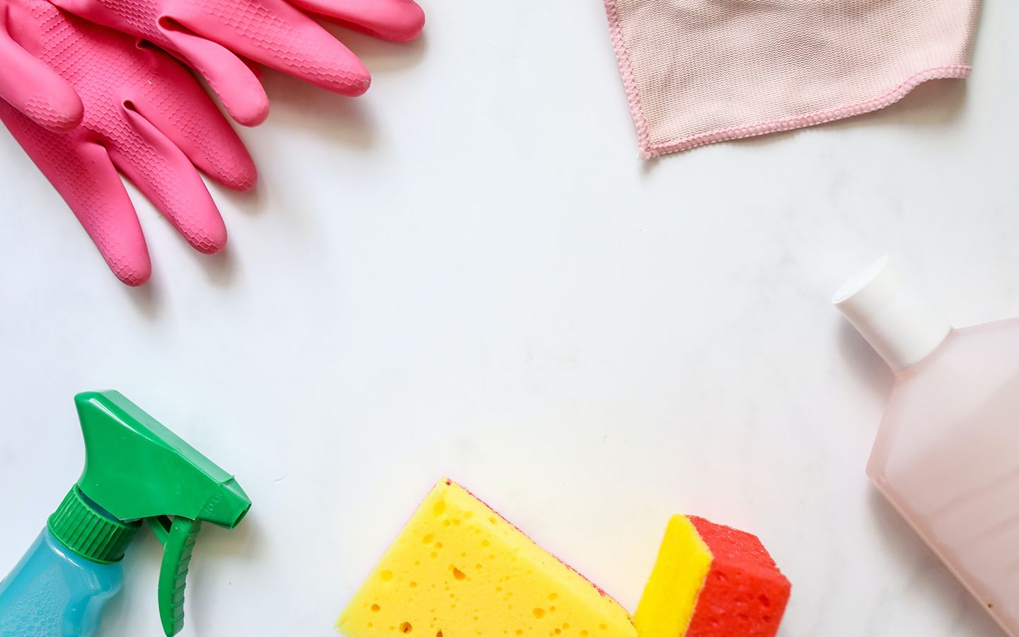 How to Clean Outdoor Plastic Furniture Zameen Blog