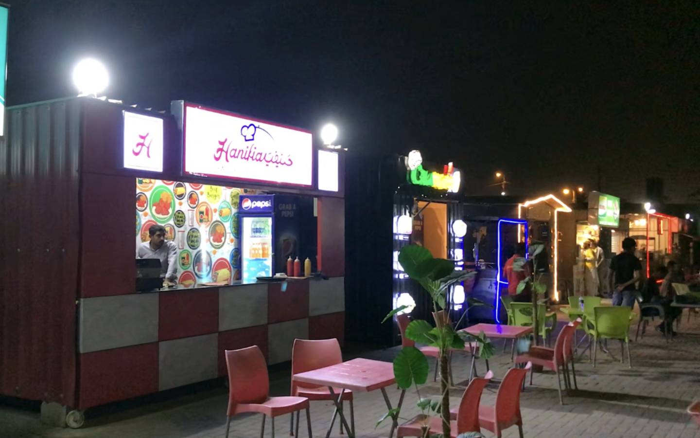 CSD Food Street, Karachi Location, Timings & More Zameen Blog