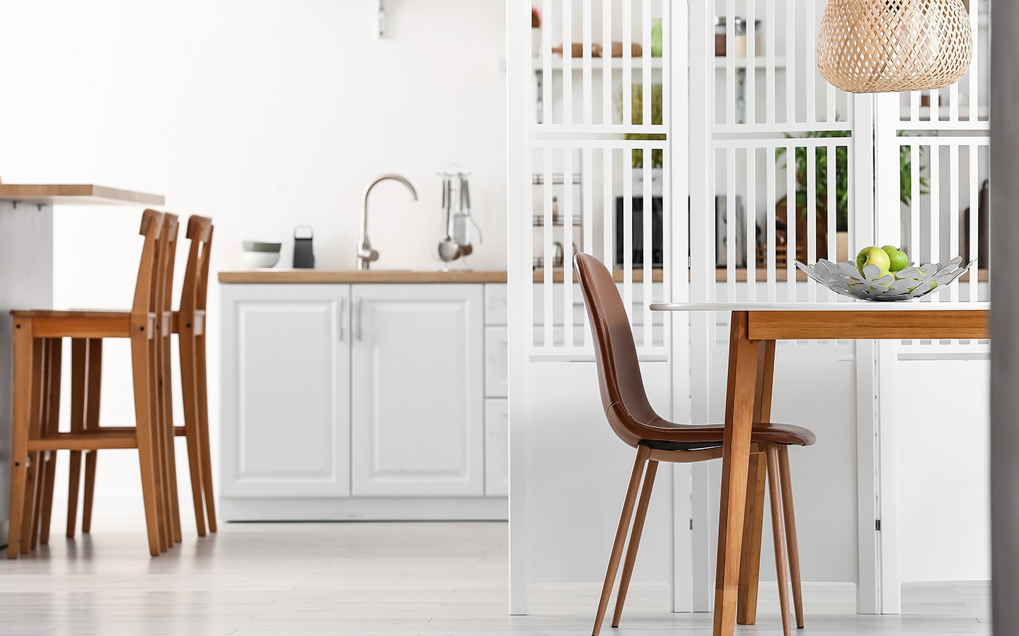 Dining Room Decor Ideas for Open Living Spaces | Zameen Blog